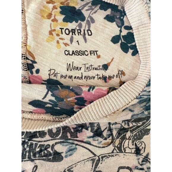 VTG Torrid Classic Fit Floral Butterfly Graphic Tee Short Sleeve Pink & Blue Wom - Picture 3 of 5